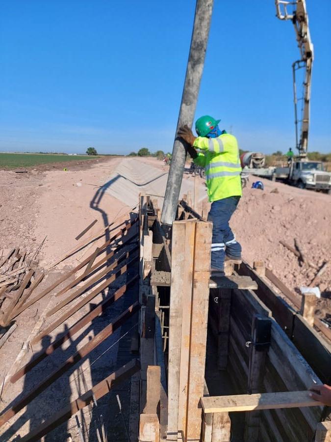obra-civil-constructora-construccion-urbanizacion-terracerias-pavimentacion
