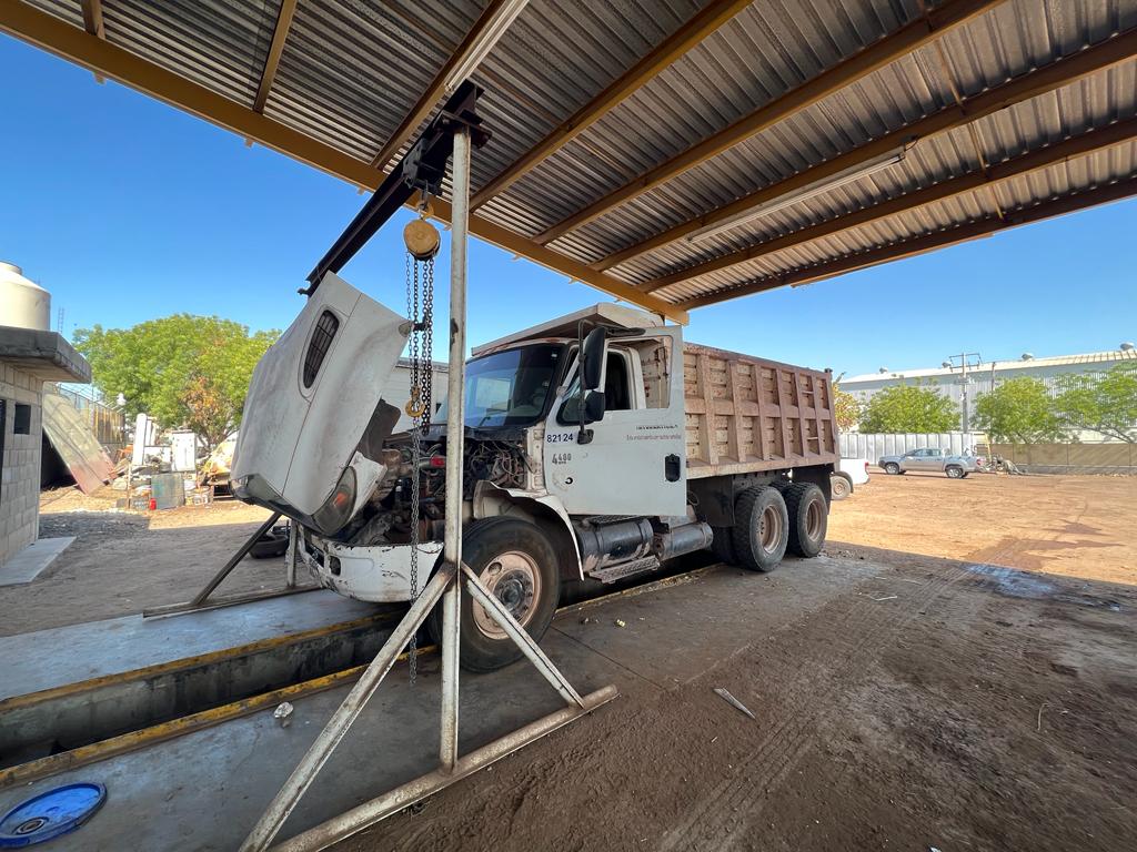 renta-maquinaria-cat-caterpillar-case-construccion-constructora-terracerias